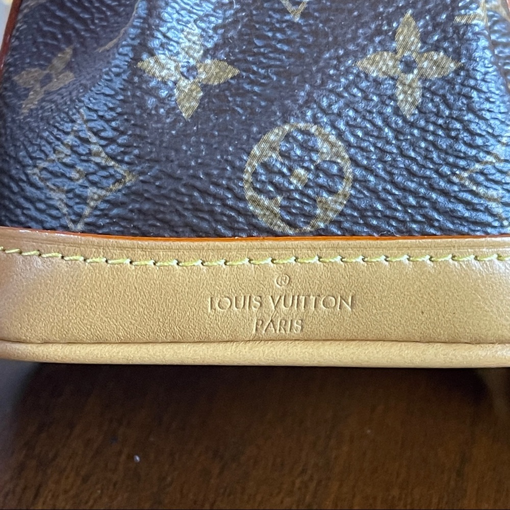 Louis Vuitton Monogram Trio Mini Icons - Picture 7 of 16